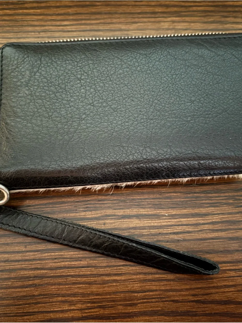 Men's Black Leather Zip-Around Wristlet Wallet